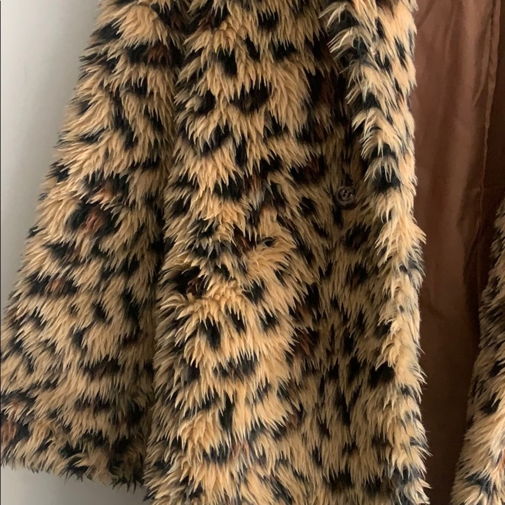 Cheetah Fur Jacket❤️💓 - Picture 2 of 3